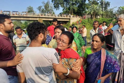 প্রতিমা বিসর্জন দিতে গিয়ে নদীতে ডুবে দুই শিক্ষার্থী নিখোঁজ

