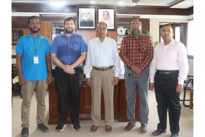 ইরির সিনিয়র সায়েন্টিস্টের বশেমুরকৃবি পরিদর্শন