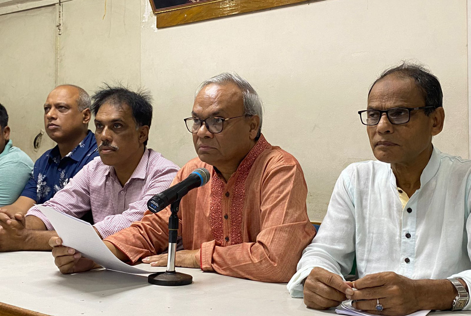 ধর্মঘট ডেকেও খুলনায় জনস্রোত ঠেকাতে পারেনি সরকার : রিজভী

