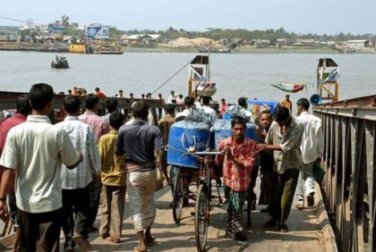খুলনায় বাস-লঞ্চের পর এবার বন্ধ হলো খেয়াঘাট