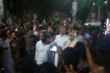 রাতেই মির্জা ফখরুল সমাবেশস্থলে, জড়ো হয়েছেন নেতাকর্মীরা