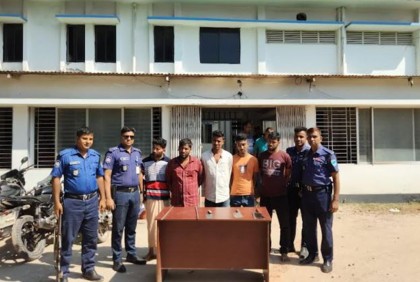 টাঙ্গাইলে ডাকাতির প্রস্তুতিকালে গ্রেফতার ৫