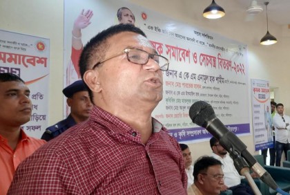 শেখ হাসিনা কৃষকের মুখে স্থায়ী হাসি দেখতে চান : এনামুল হক শামীম

