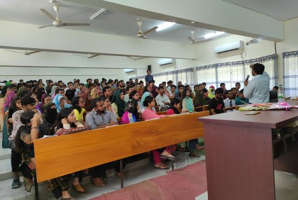 রাবিতে উচ্চশিক্ষা বিষয়ক কর্মশালা অনুষ্ঠিত 