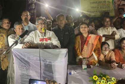 ‘অবরুদ্ধ করেও সরকার গণসমাবেশে জনস্রোত ঠেকাতে পারছে না’
