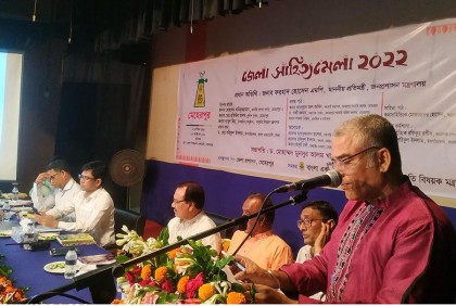 মেহেরপুরে দিনব্যাপী জেলা সাহিত্য মেলা অনুষ্ঠিত