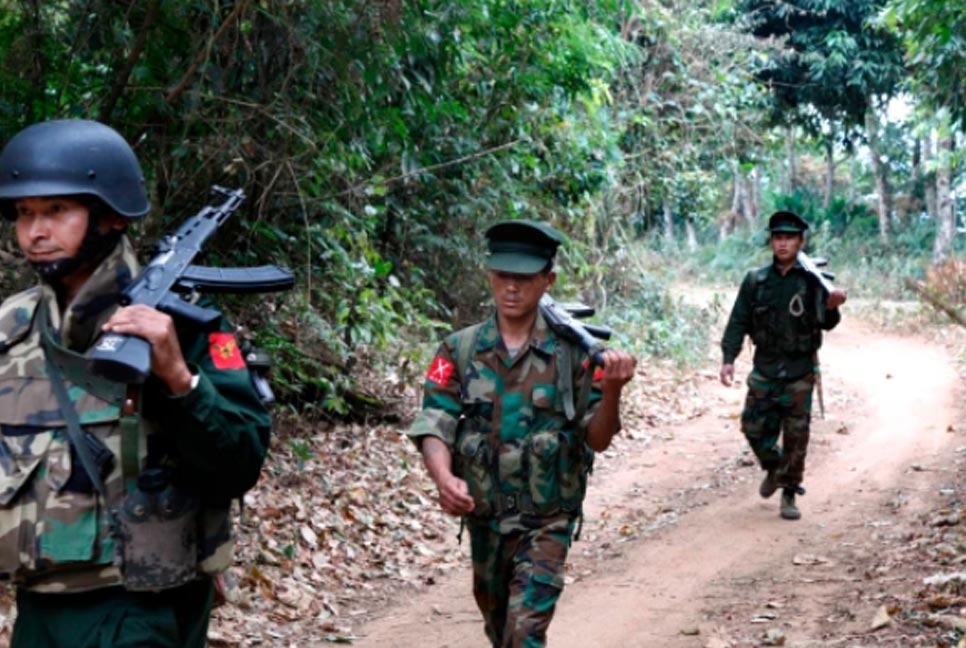 কনসার্টের মঞ্চে মিয়ানমার সেনাবাহিনীর বিমান হামলা, নিহত বেড়ে ৮০