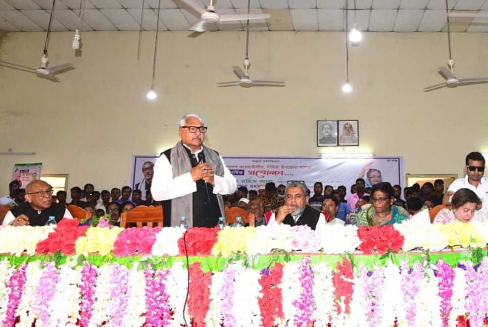 নির্বাচনে না এসে ষড়যন্ত্র করলে জনবিচ্ছিন্ন দলে পরিণত হবেন : ডেপুটি স্পিকার