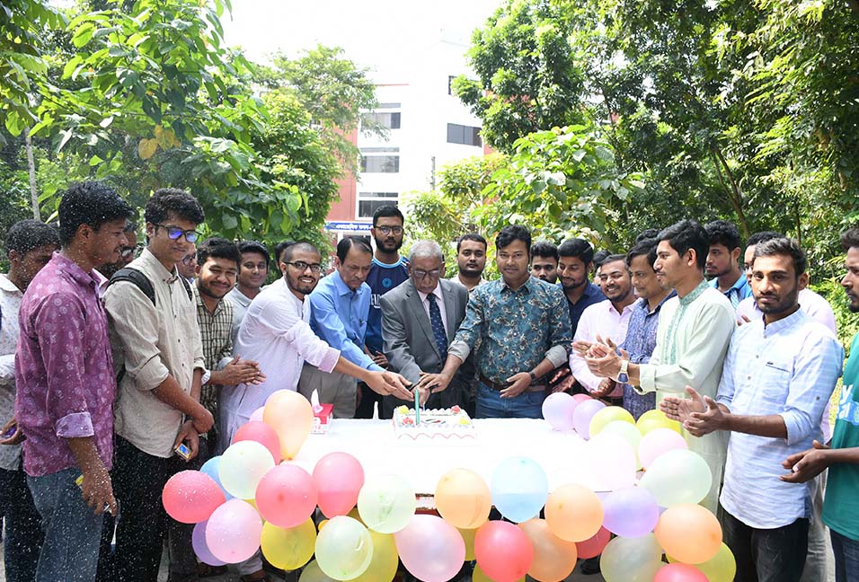 বিশ্ববিদ্যালয়কে ইতিবাচকভাবে তুলে ধরার আহ্বান বেরোবি উপাচার্যের