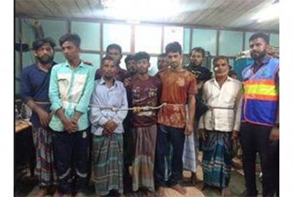 চাঁদপুরে মা ইলিশ নিধন করায় ১৪ জেলে আটক