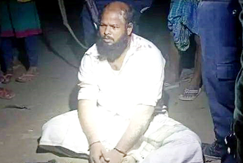 পাবনায় ডাকাত সদস্য গ্রেফতার 