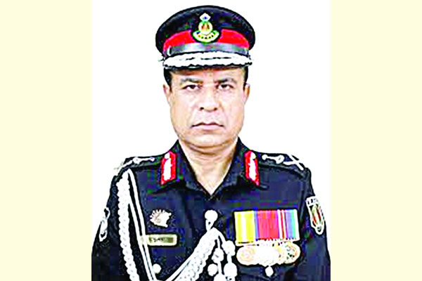 সন্ত্রাসীদের কাছে র‌্যাব হবে আতঙ্কের প্রতীক : মহাপরিচালক
