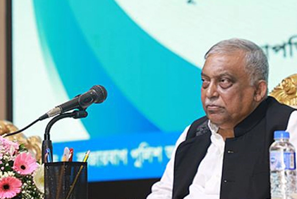 জনগণ যখন পাশে থাকে কোনো কিছুই আর অসাধ্য থাকে না: স্বরাষ্ট্রমন্ত্রী