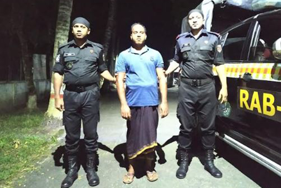 সাতক্ষীরায় ডাকাত দলের ১ সদস্য গ্রেফতার