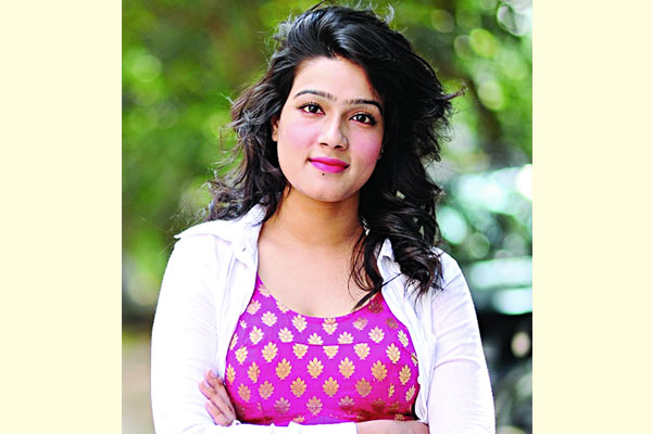 নতুন পরিচয়
