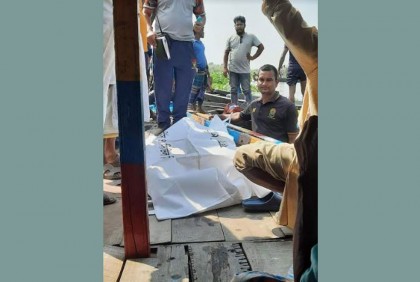 মেঘনায় নিখোঁজ দুই মাদ্রাসা ছাত্রের একজনের লাশ উদ্ধার