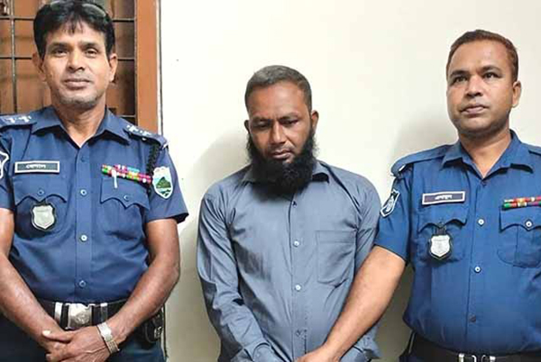 নাতনিকে ধর্ষণের অভিযোগে দাদা গ্রেফতার