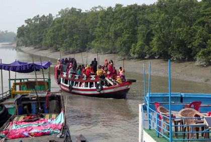 সুন্দরবন দেখা হলো না মিন্টুর 

