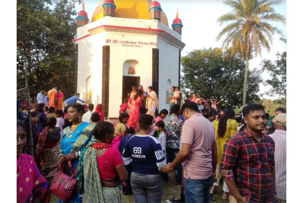 দিনাজপুরে গোষ্ট মেলা ও পূজা
