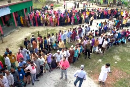 টাঙ্গাইলের ইউপি নির্বাচনের ভোটগ্রহণ চলছে