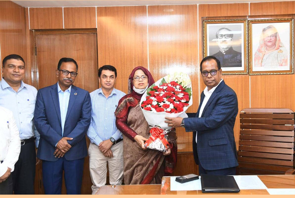 তথ্য ও সম্প্রচার সচিব মো. হুমায়ুন কবীর খোন্দকারের যোগদান

