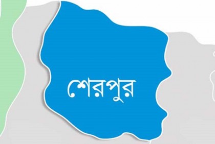 একই পরিবারের ৮ জনকে কুপিয়ে জখম