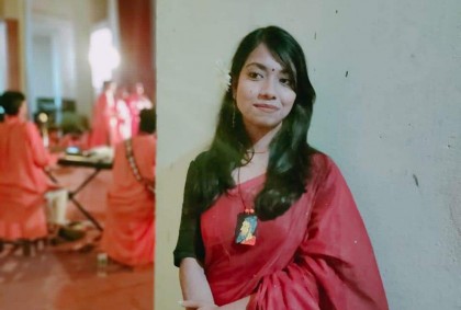দীপাবলির প্রদীপের আগুনে নিভলো মৌমিতার জীবন