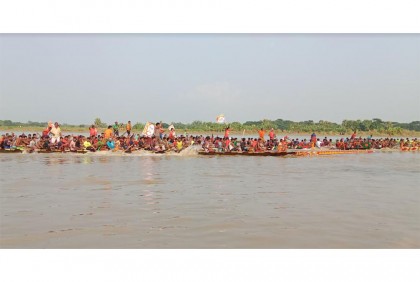 
মাগুরায় নৌকাবাইচ অনুষ্ঠিত