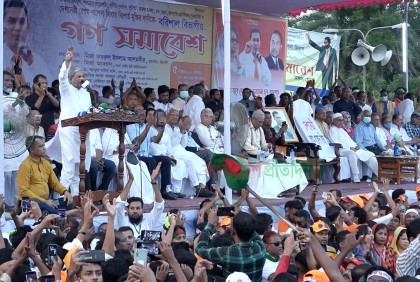 ঘরে ঘরে চাকরি দেওয়ার কথা বলে নিজেদের লোকদের চাকরি দিয়েছে: ফখরুল