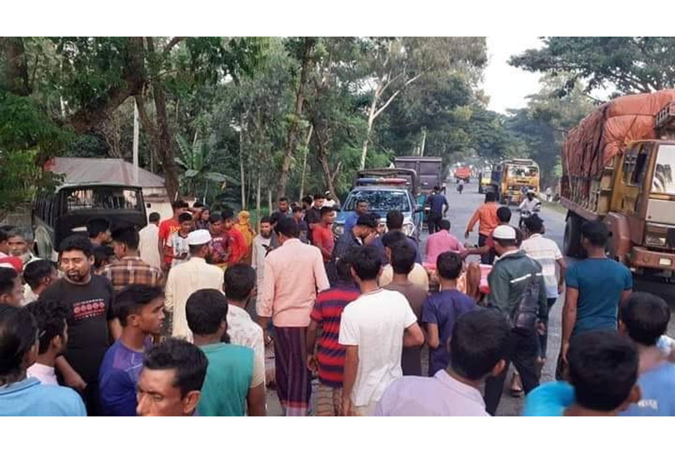 সিরাজগঞ্জে সড়ক দুর্ঘটনায় নিহত ২