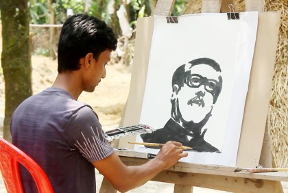 রং আর তুলিতে রঙিন প্রতিবন্ধী রাব্বানীর স্বপ্ন