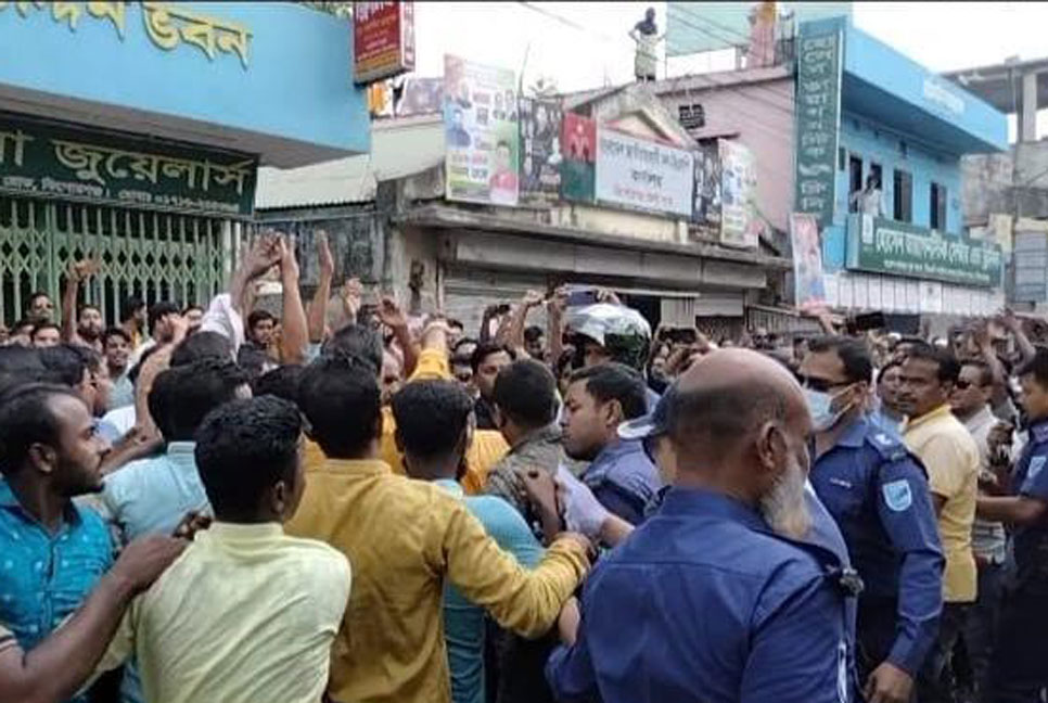 কিশোরগঞ্জে বিএনপির সঙ্গে সংঘর্ষ, পুলিশ সদস্যসহ আহত ২৯