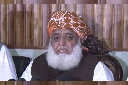 ইমরান খানের ওপর গুলির ঘটনা নাটক, দাবি মাওলানা ফজলুর রহমানের