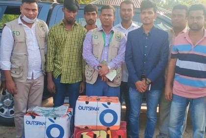 ক্রেতা সেজে ৩০ পাখি উদ্ধার, বিক্রেতার জরিমানা