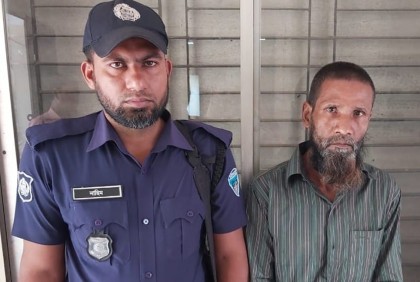 ৮ বছরের সাজা থেকে বাঁচতে ১২ বছর ভারতবাস, দেশে ফিরেই ধরা