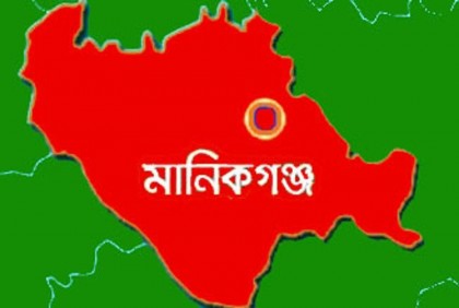 ইভটিজিংয়ে বাঁধা দেওয়ায় শিক্ষককে মারধর