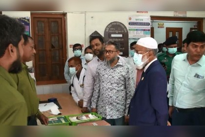 ‘শুধু টাকার পেছনে ছুটলে হবে না, আন্তরিক হয়ে সেবা দিতে হবে’