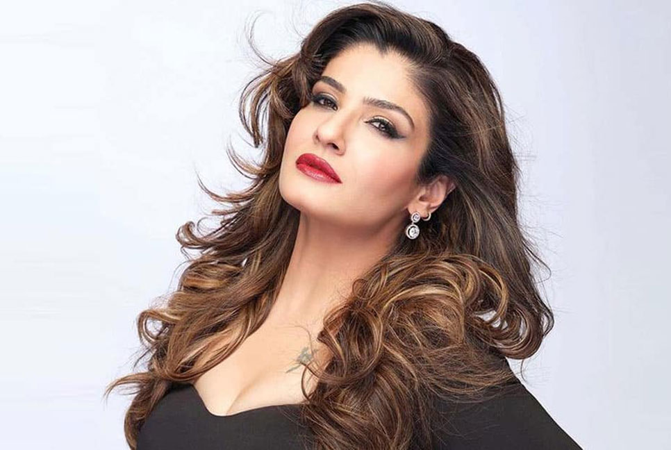 গণমাধ্যমের পক্ষপাতমূলক আচরণ নিয়ে বিস্ফোরক রাবিনা টেন্ডন