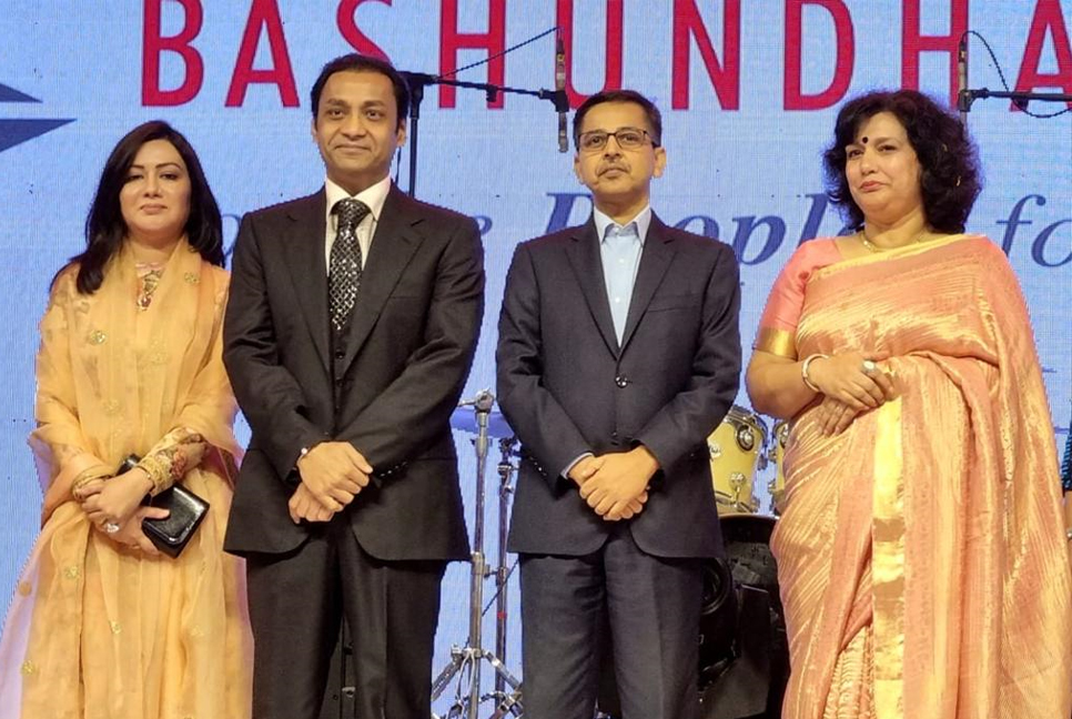 দীপাবলির রঙে সাজল ইন্টারন্যাশনাল কনভেনশন সিটি বসুন্ধরা
