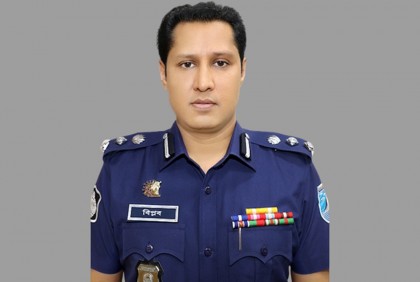 ডিএমপির যুগ্ম কমিশনার হলেন বিপ্লব কুমার সরকার


