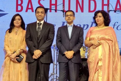 দীপাবলির রঙে সাজল ইন্টারন্যাশনাল কনভেনশন সিটি বসুন্ধরা