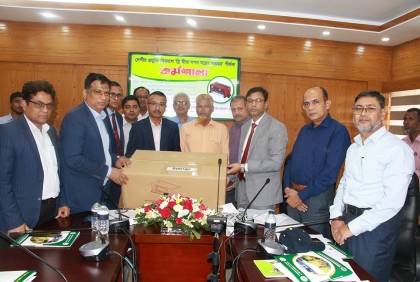 সাশ্রয়ী বীজ বপন যন্ত্র উদ্ভাবন করলো ব্রি