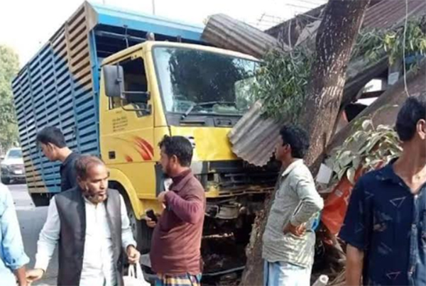 শ্রীপুরে পৃথক মোটরসাইকেল দুর্ঘটনায় নিহত দুই