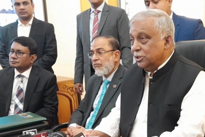 সৌদি আরবের সঙ্গে চুক্তি সই, যে সুবিধা পাবেন হজযাত্রীরা

