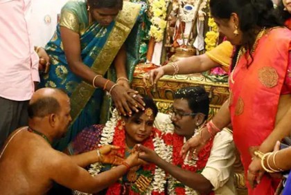 মানসিক হাসপাতালে পরিচয়-প্রেম, সেখানেই বিয়ে!