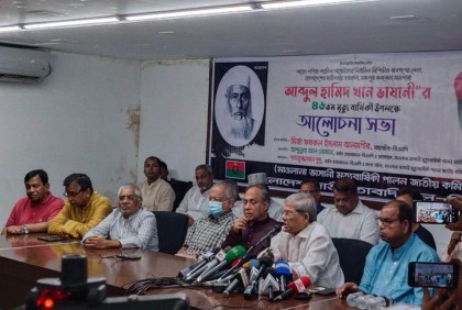 আগ্নেয়গিরির মতো মানুষ ফুঁসে উঠছে : মির্জা ফখরুল