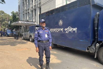 সাভারে এসিল্যান্ডকে ছুরিকাঘাতের ঘটনায় গ্রেফতার ৬