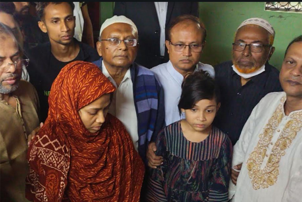 নিহত নেতা তানুর মেয়ের লেখাপড়ার খরচ দেবে জিয়া ফাইন্ডেশন