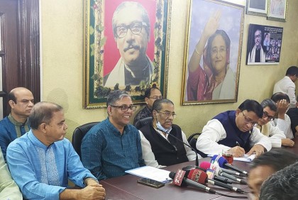 'বিএনপি-জামায়াতের নেতারা কি করছে, কি করবে তা নিয়ে মাথা ঘামাই না'
