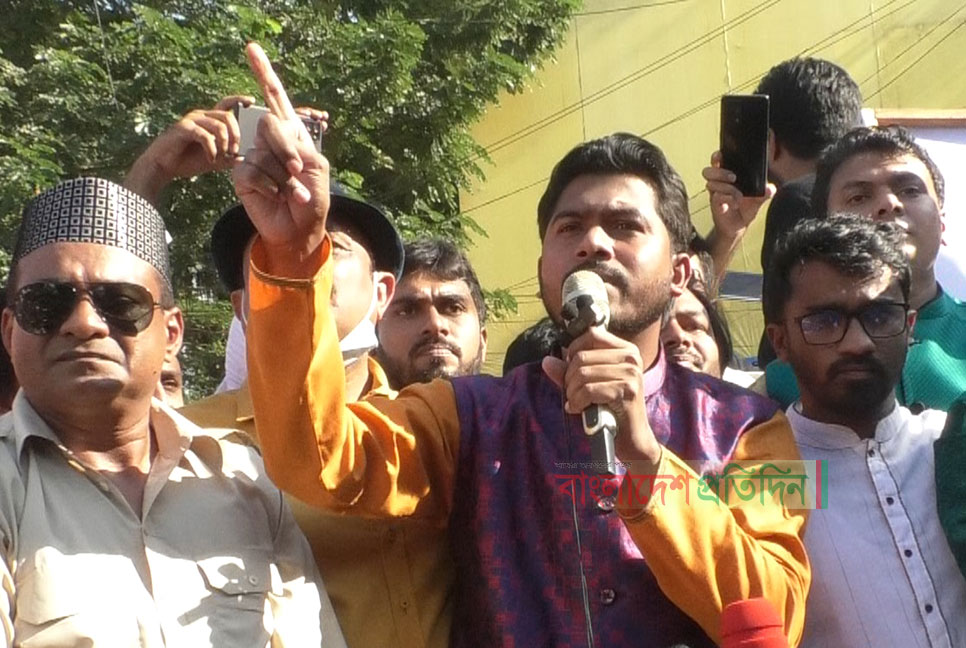 সময় থাকতে আওয়ামী লীগকে শান্তিপূর্ণভাবে বিদায় নেওয়ার আহ্বান নুরের